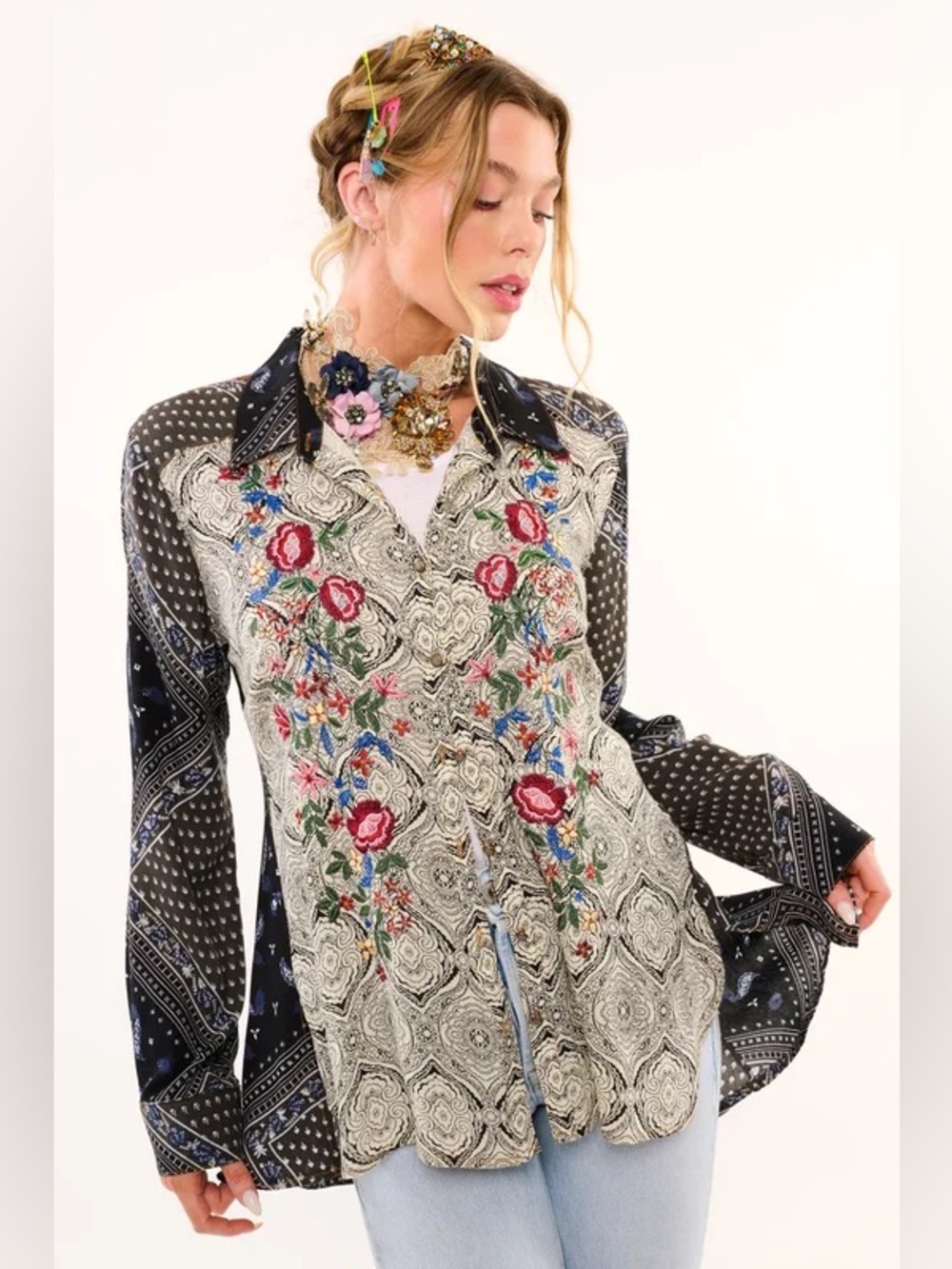 NWT Aratta Silent Journey Little Secrets Button down shirt in Bandana Print S